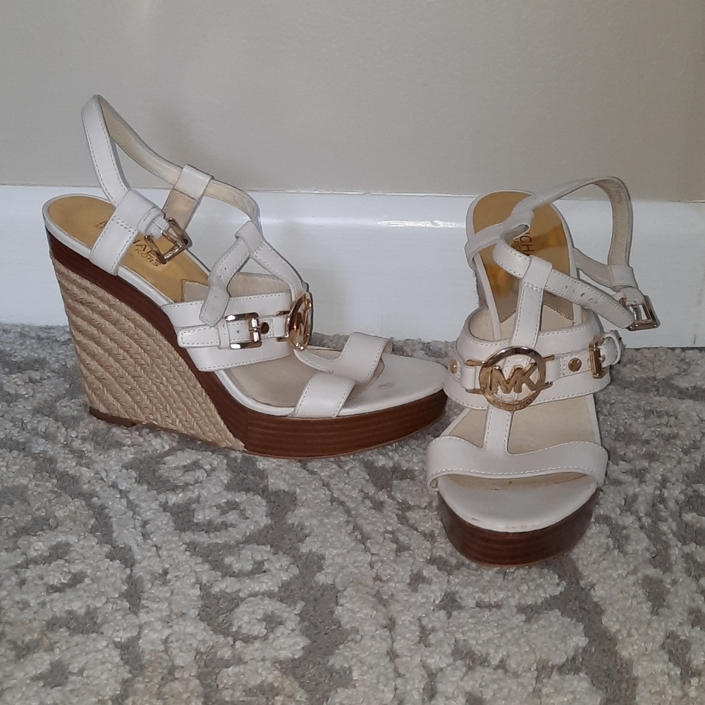 Michael Kors shoes size 7,5